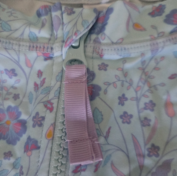 Ruffel Butt's Size 10 girls Rash Guard 2 piece bathing suite - Picture 9 of 11